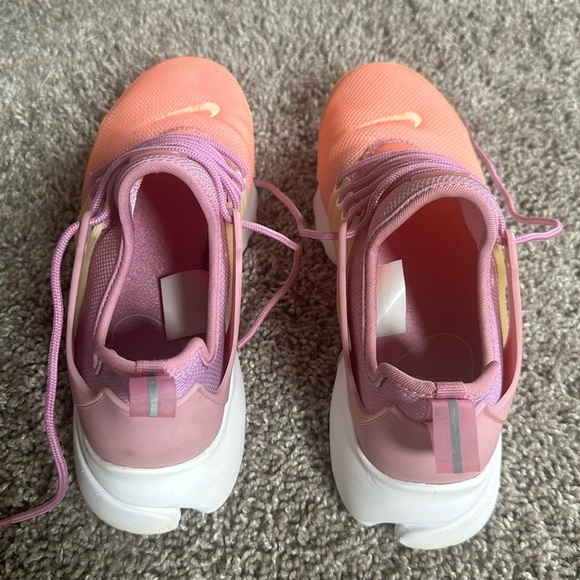 Nike| Presto Pink and Orange gradient - Picture 5 of 5